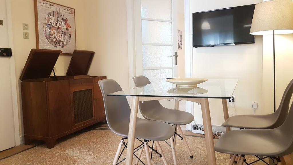 Errathens Vanilla Apartment - Athens Center Esterno foto